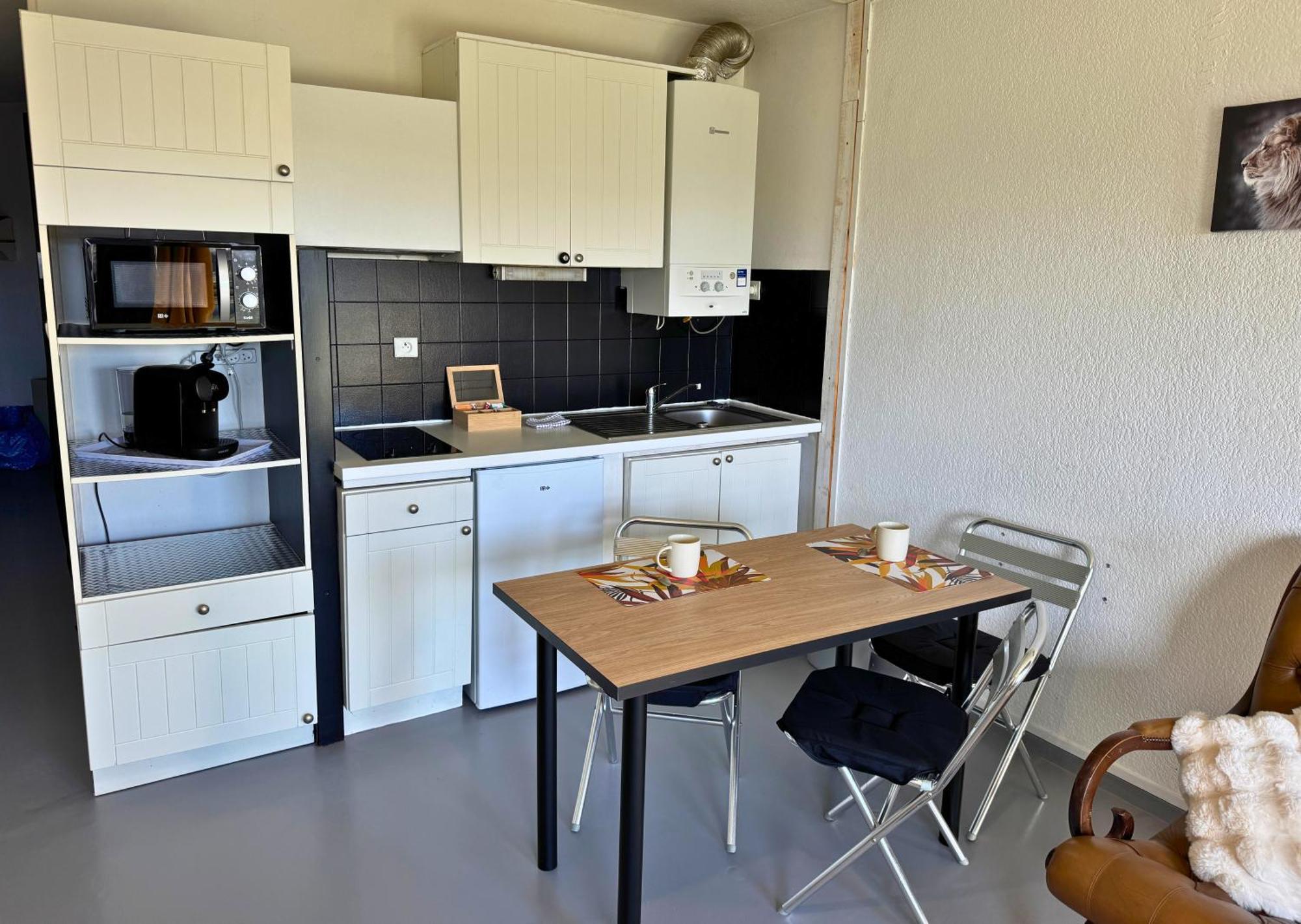 Majestic - Wifi - Parking - Vue Apartment ดักซ์ ภายนอก รูปภาพ
