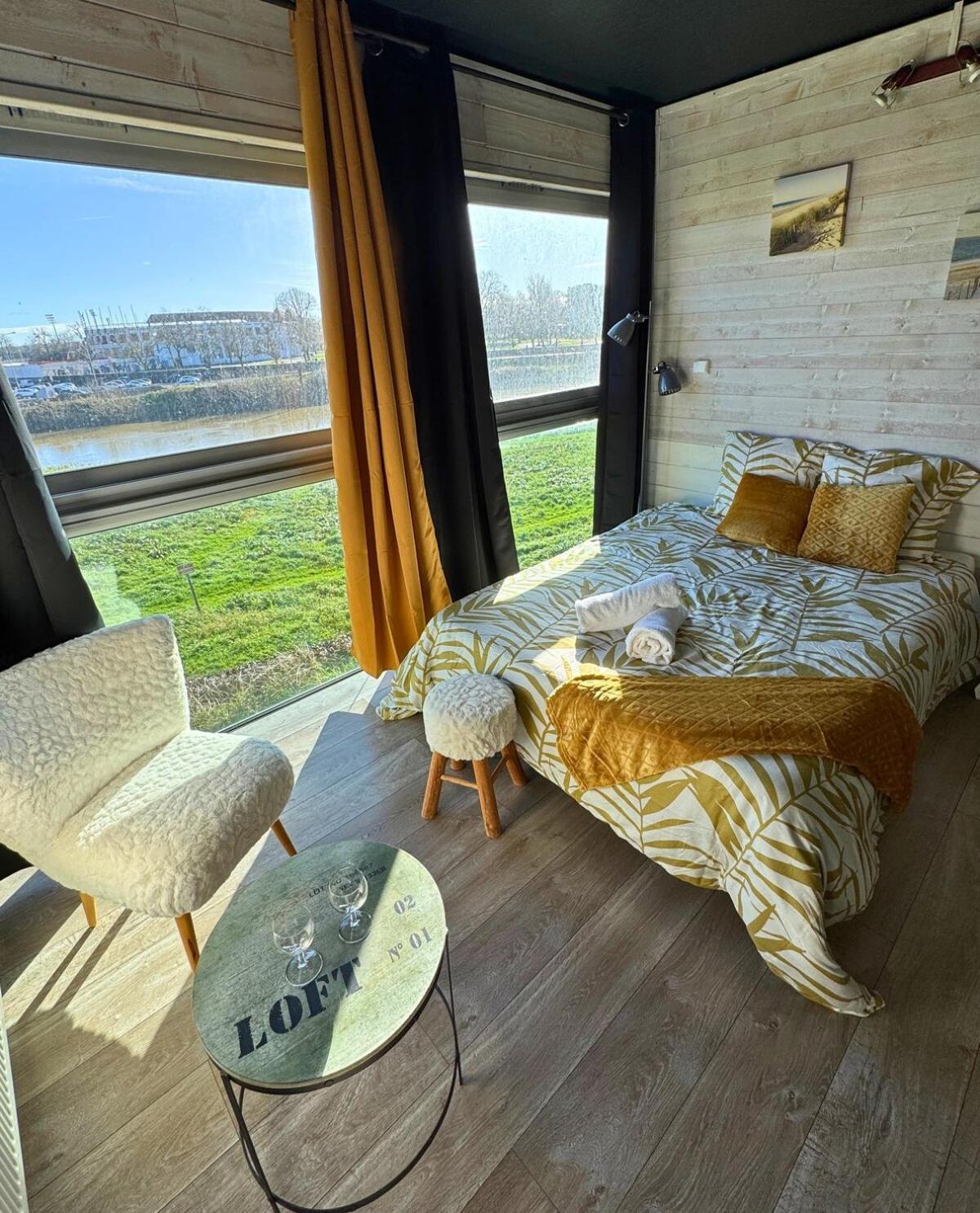 Majestic - Wifi - Parking - Vue Apartment ดักซ์ ภายนอก รูปภาพ
